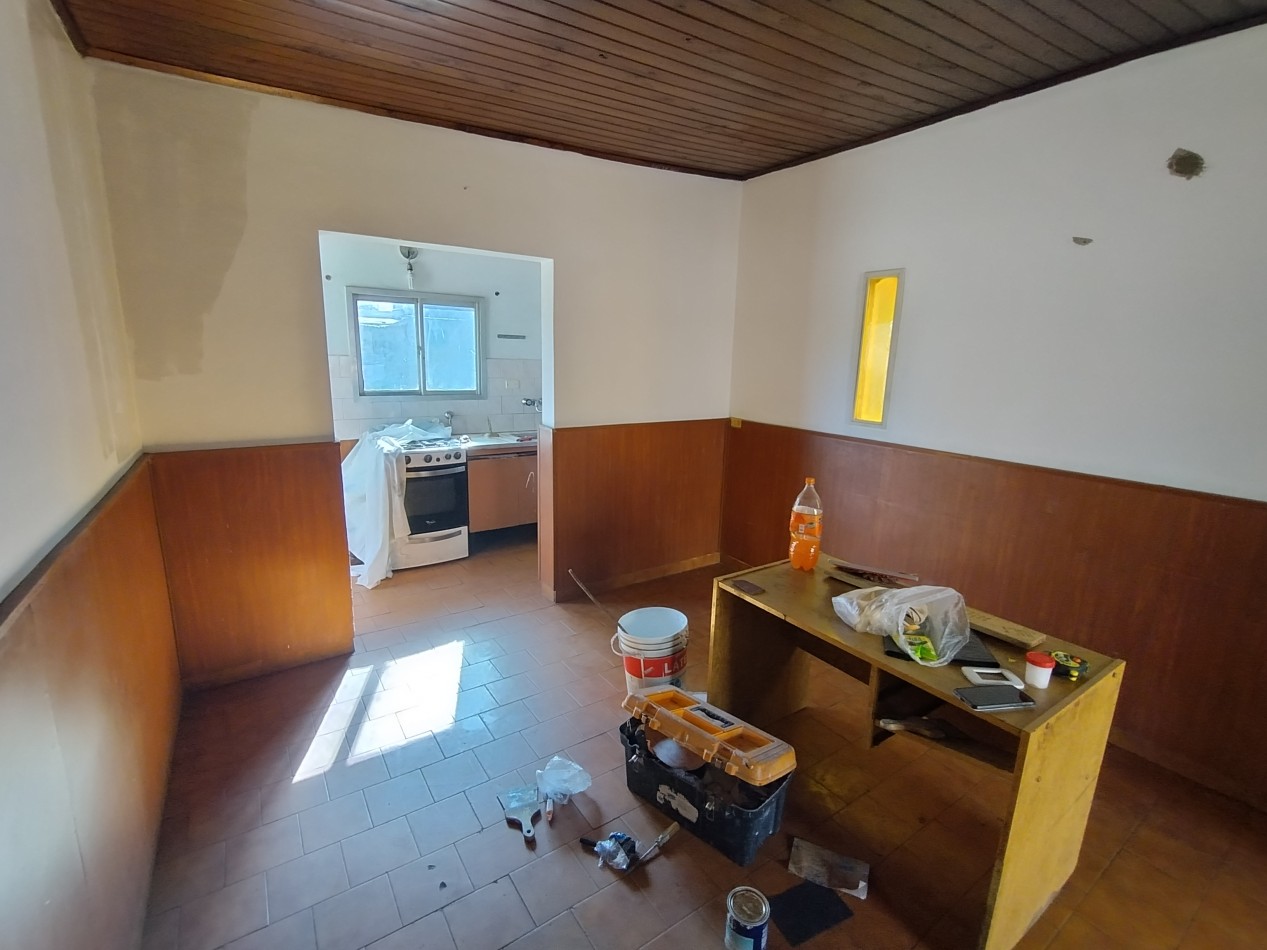 Casa en venta en el barrio km 5 a restaurar