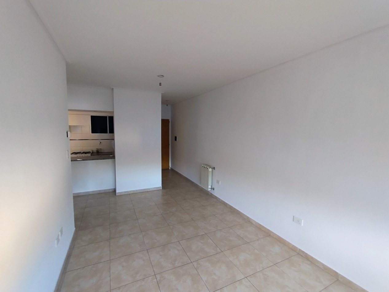 En venta departamento con cochera en Bahia Blanca 