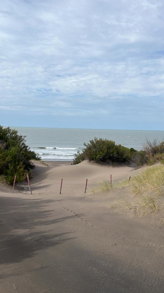 Terreno en venta frente al mar en el balnearo sauce grande 