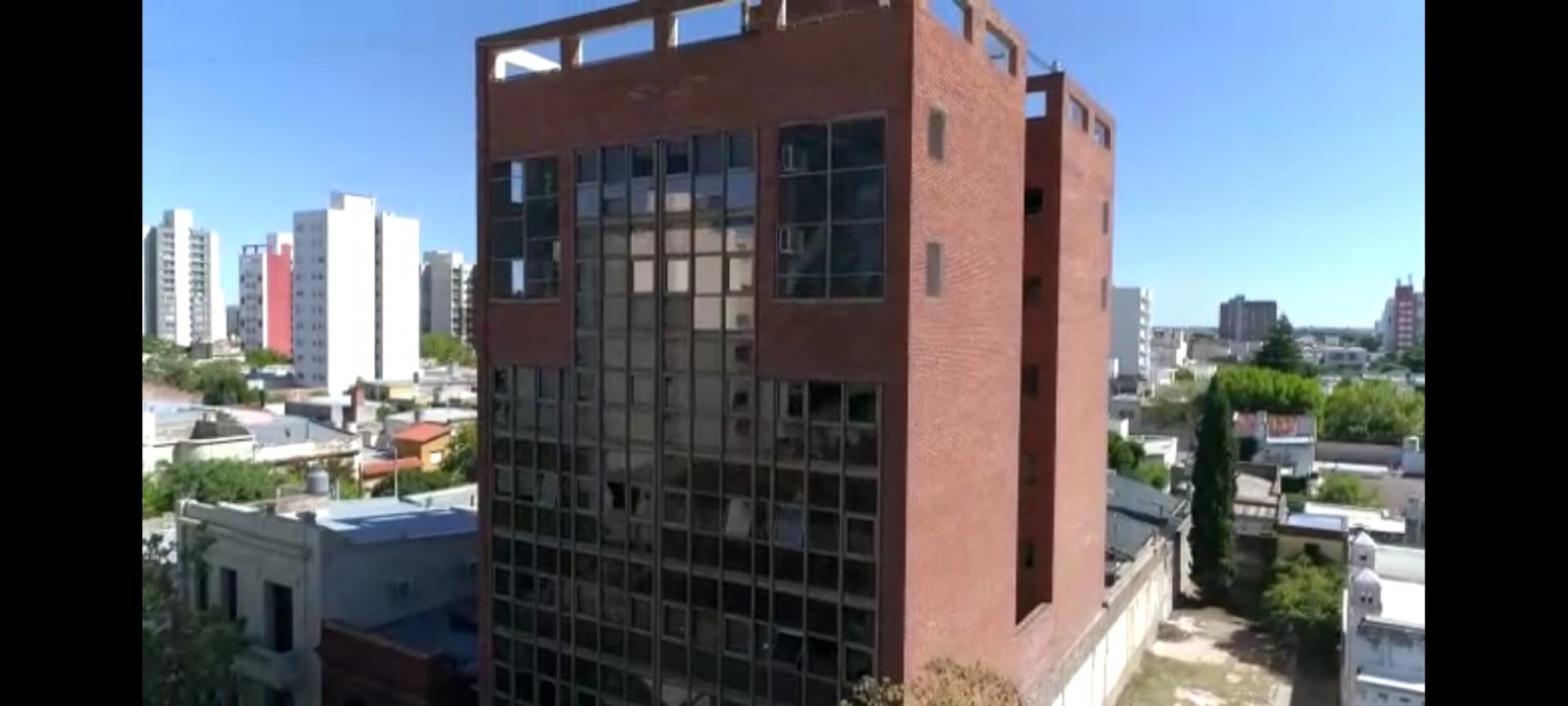 OPORTUNIDAD UNICA DE INVERSION CORPORATIVA: EDIFICIO EN BLOCK EN VENTA - BAHIA BLANCA