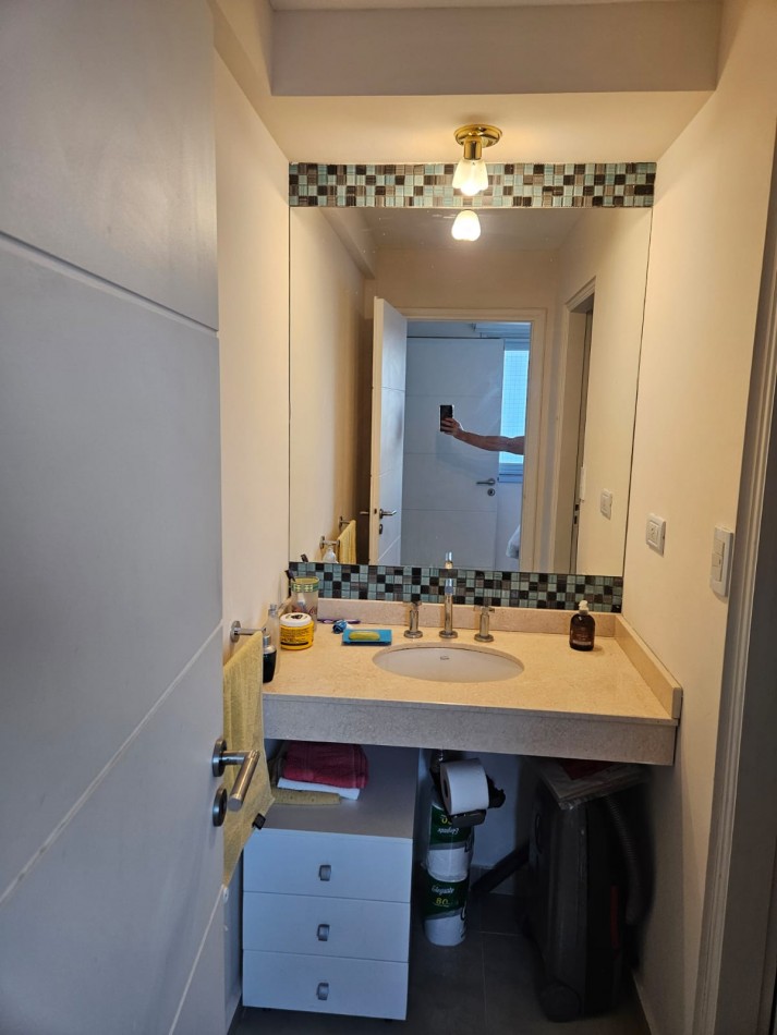 Departamento frente al mar en venta en Monte hermoso 