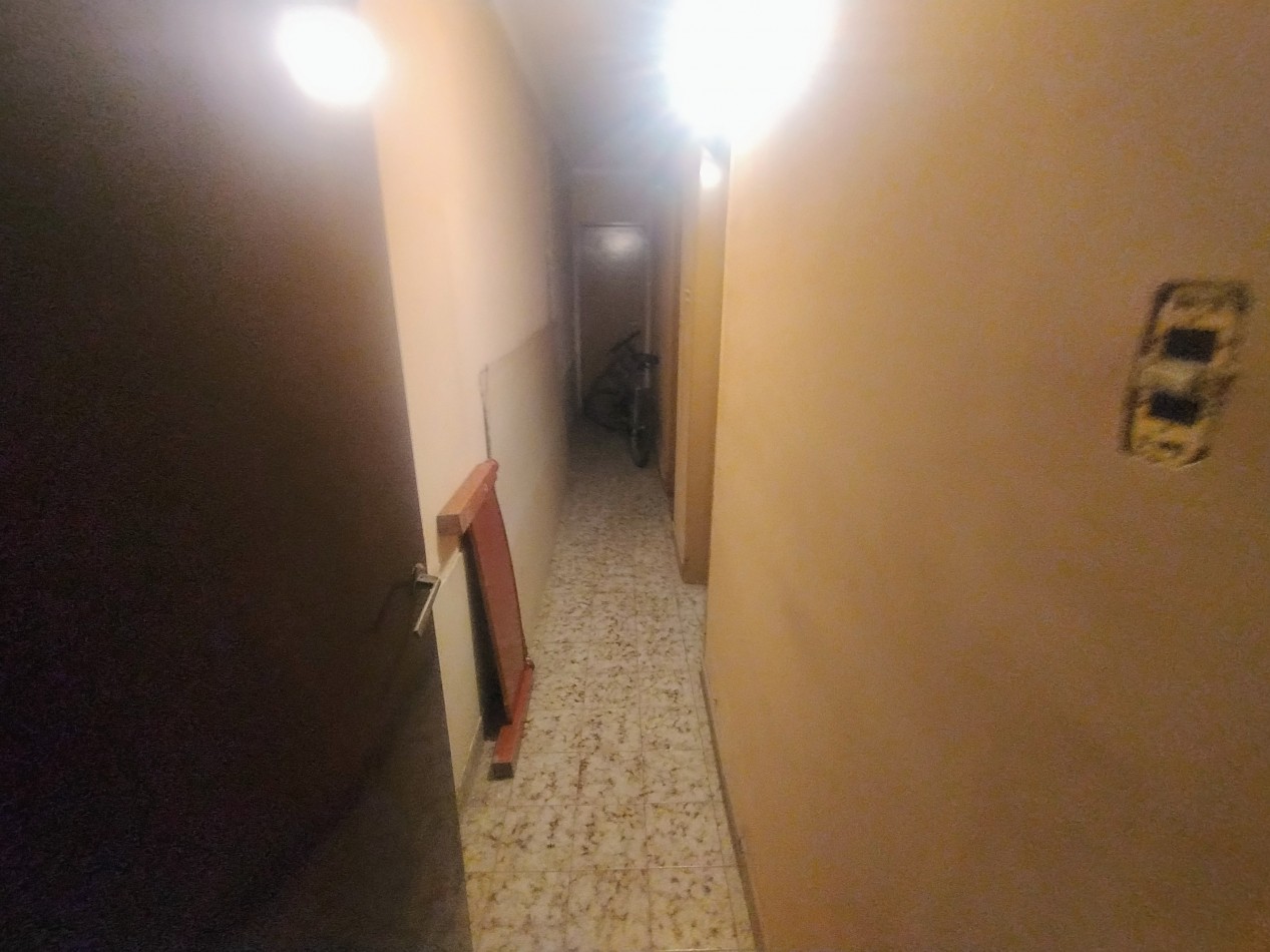Casa en venta para reciclar en barrio universitario 