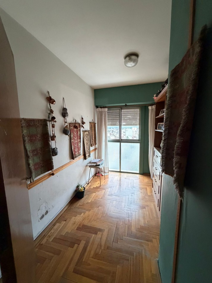 Departamento de 3 dormitorios en venta sobre Avenida Alem, Bahia Blanca