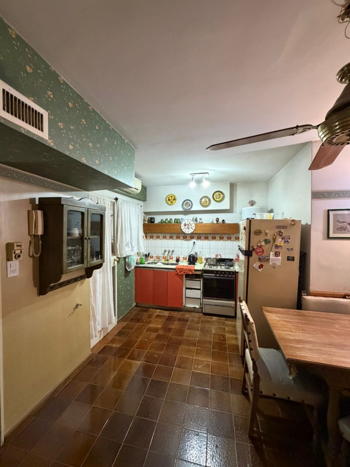 Departamento de 3 dormitorios en venta sobre Avenida Alem, Bahia Blanca