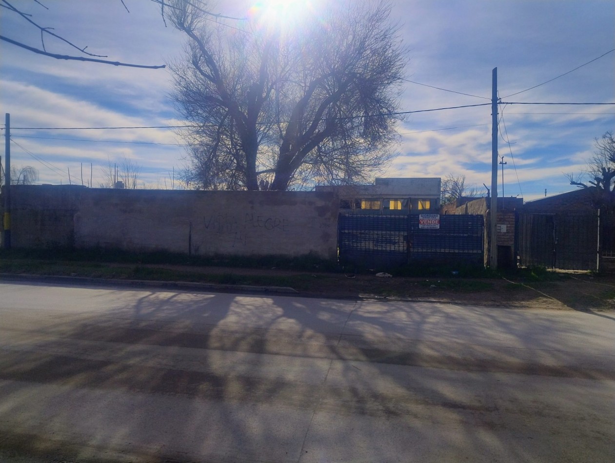 terreno en venta en vista alegre con galpon a reparar