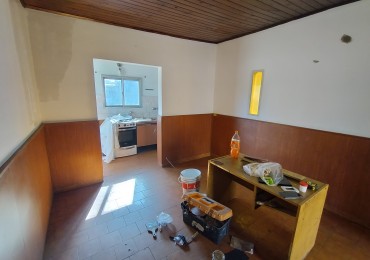 Casa en venta en el barrio km 5 a restaurar