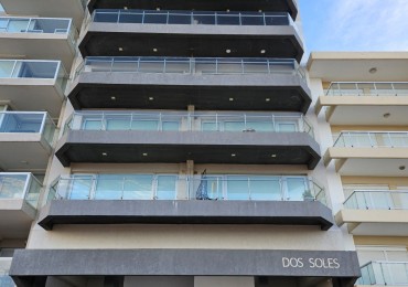 Departamento frente al mar en venta en Monte hermoso 